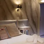 Delsi Suites Pantheon