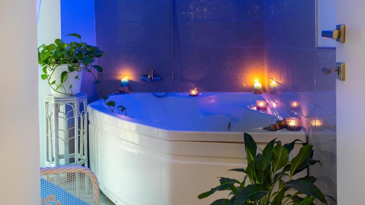Delsi Pantheon Guest house